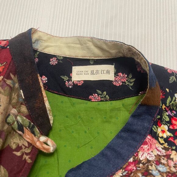 Luan Zai Jiang Nan Floral Kimono Jacket Patchwork Art To Wear Colorful Size M/L - Picture 7 of 9